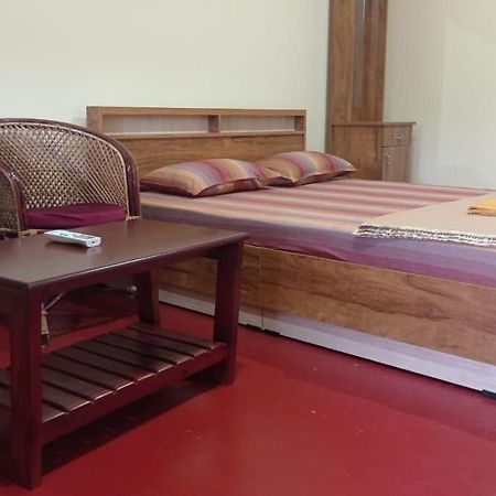 Canalview Private Cottage Azhikkal Ayiram Thengu Panmana Екстериор снимка